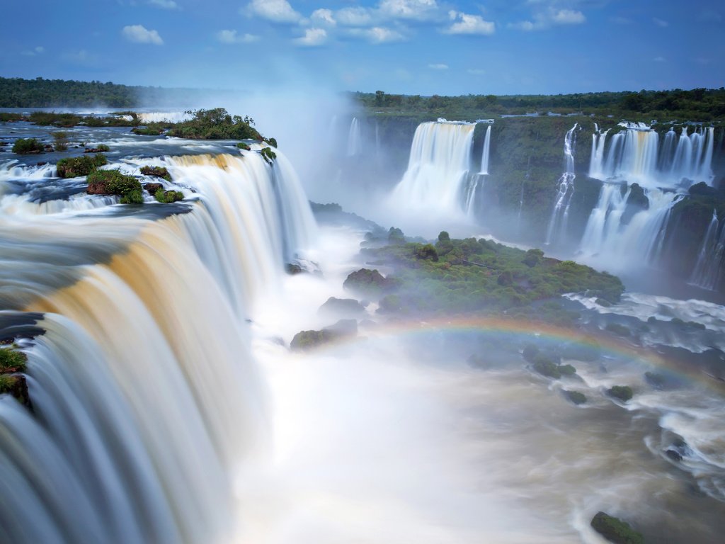 Обои небо, река, природа, водопад, радуга, аргентина, игуасу, the sky, river, nature, waterfall, rainbow, argentina, iguazu разрешение 5200x3467 Загрузить