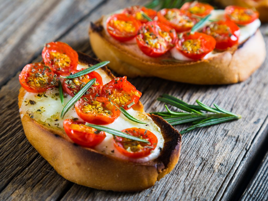 Обои брускетта, bruschetta разрешение 5760x3840 Загрузить