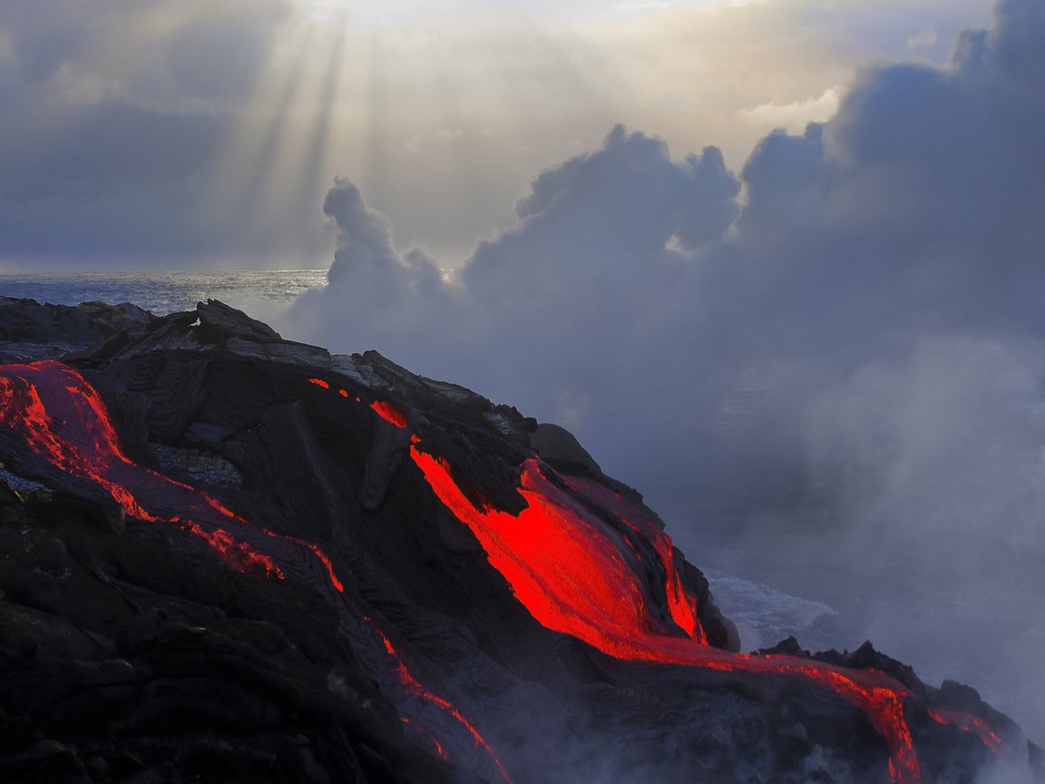 Обои облака, вершина, природа, цвет, извержение, лава, температура, магма, вулкан, clouds, top, nature, color, the eruption, lava, temperature, magma, the volcano разрешение 1920x1080 Загрузить