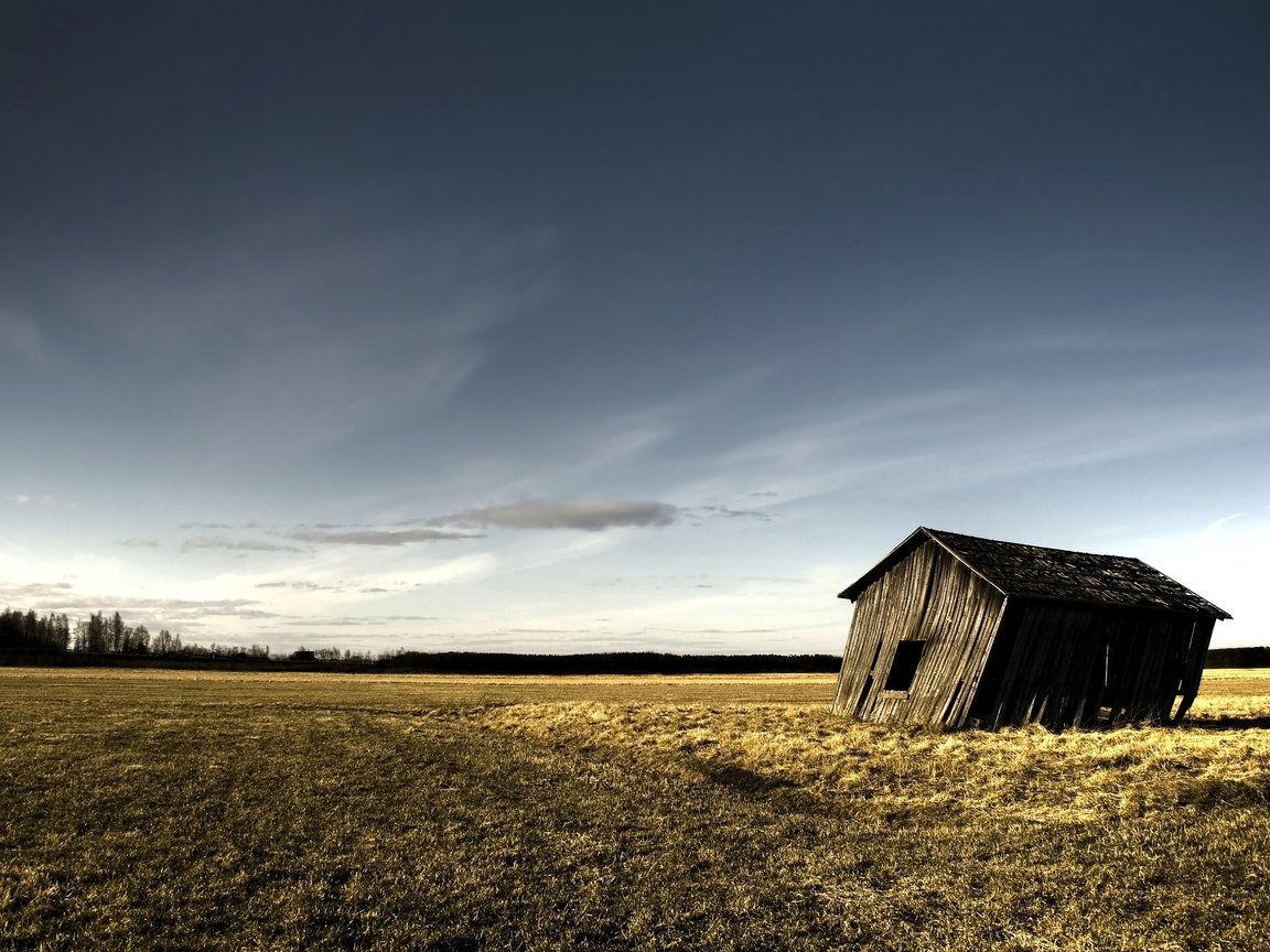 Обои облака, поле, сарай, clouds, field, the barn разрешение 3750x2515 Загрузить