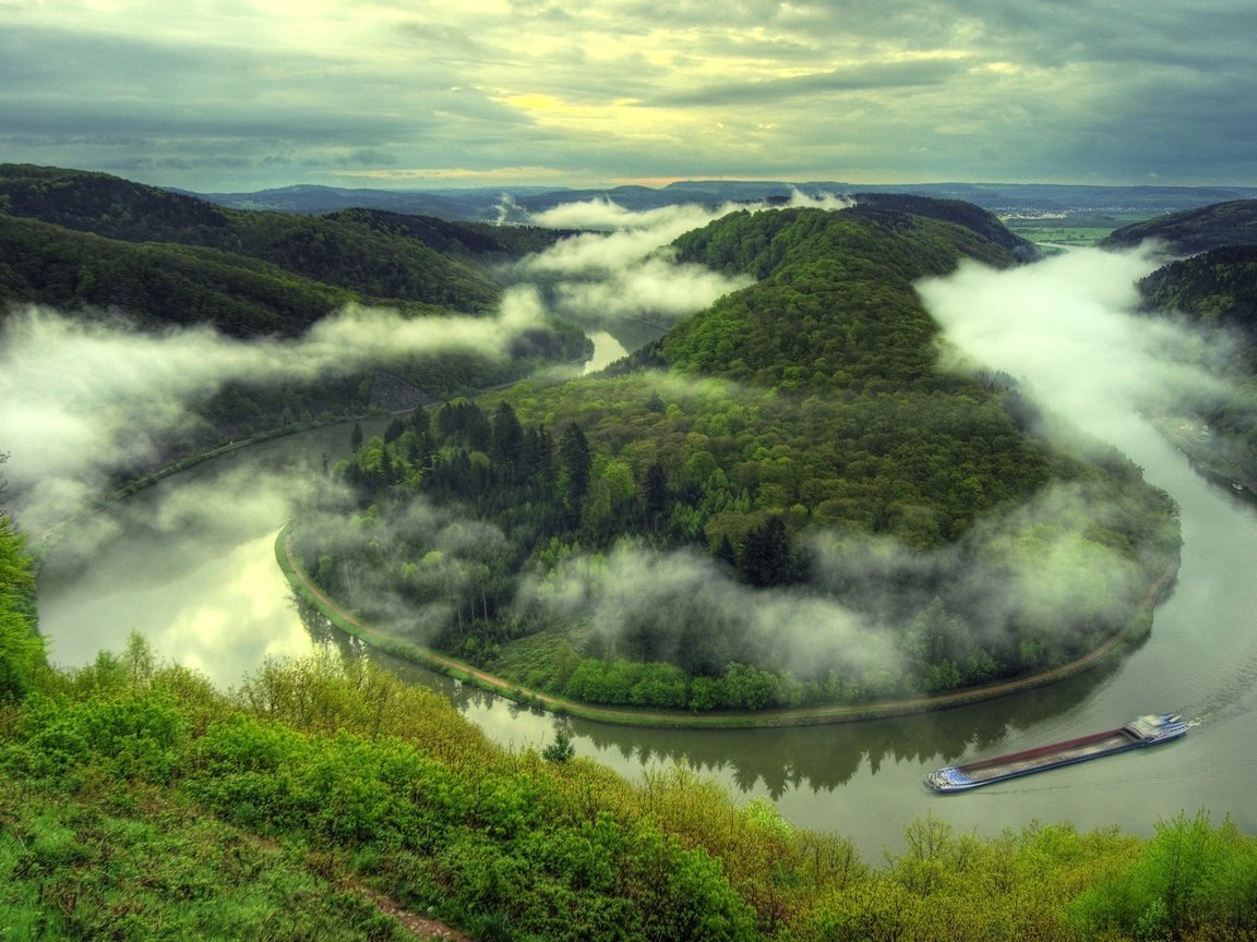 Обои река, пейзаж, корабль, saarschleife, river, landscape, ship, saar разрешение 1920x1200 Загрузить