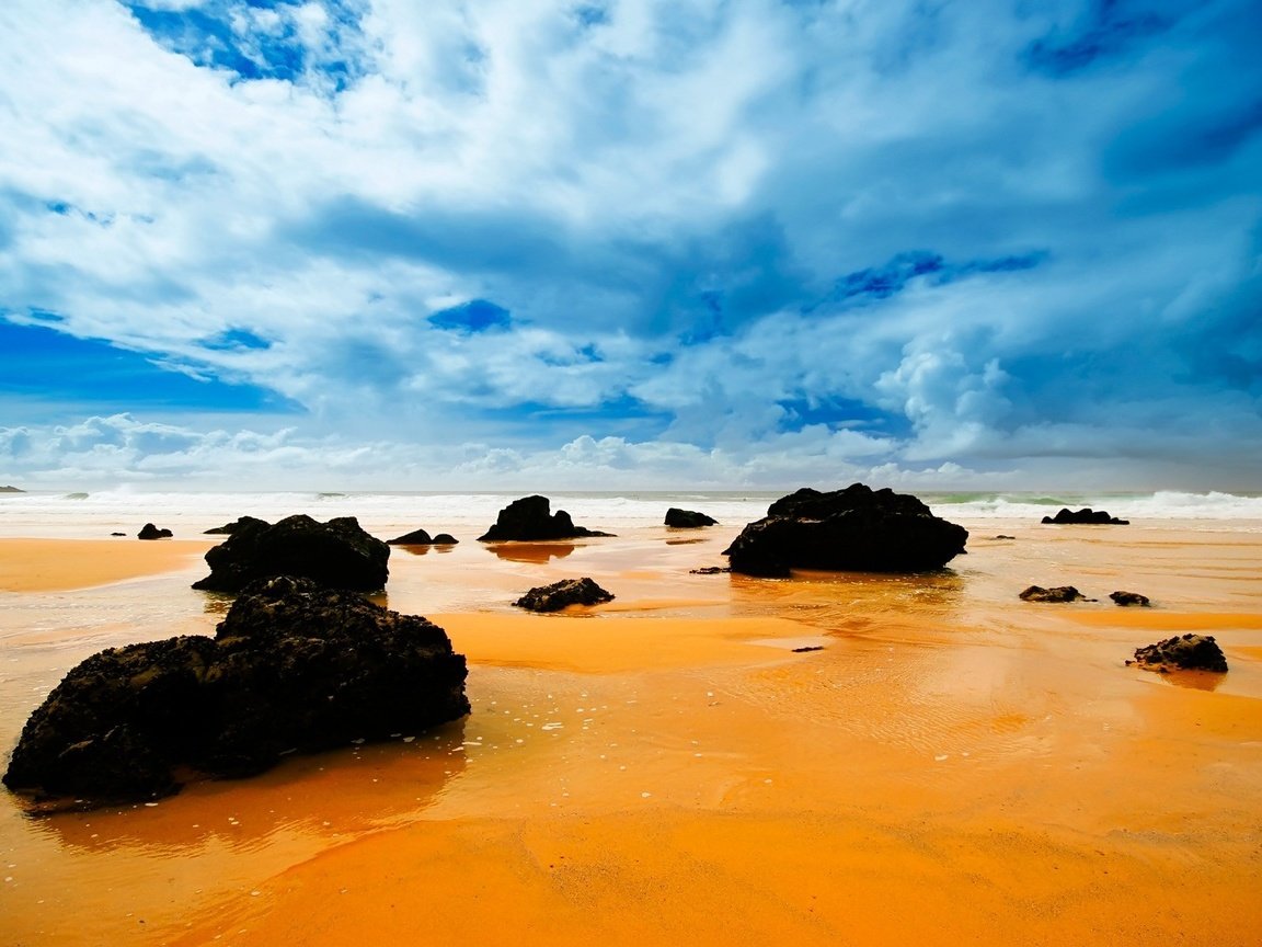 Обои небо, камни, пляж, the sky, stones, beach разрешение 1920x1200 Загрузить