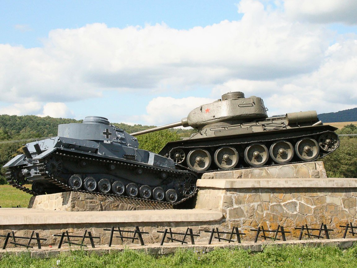 Обои танк, памятник, т-34, tank, monument, t-34 разрешение 1920x1200 Загрузить