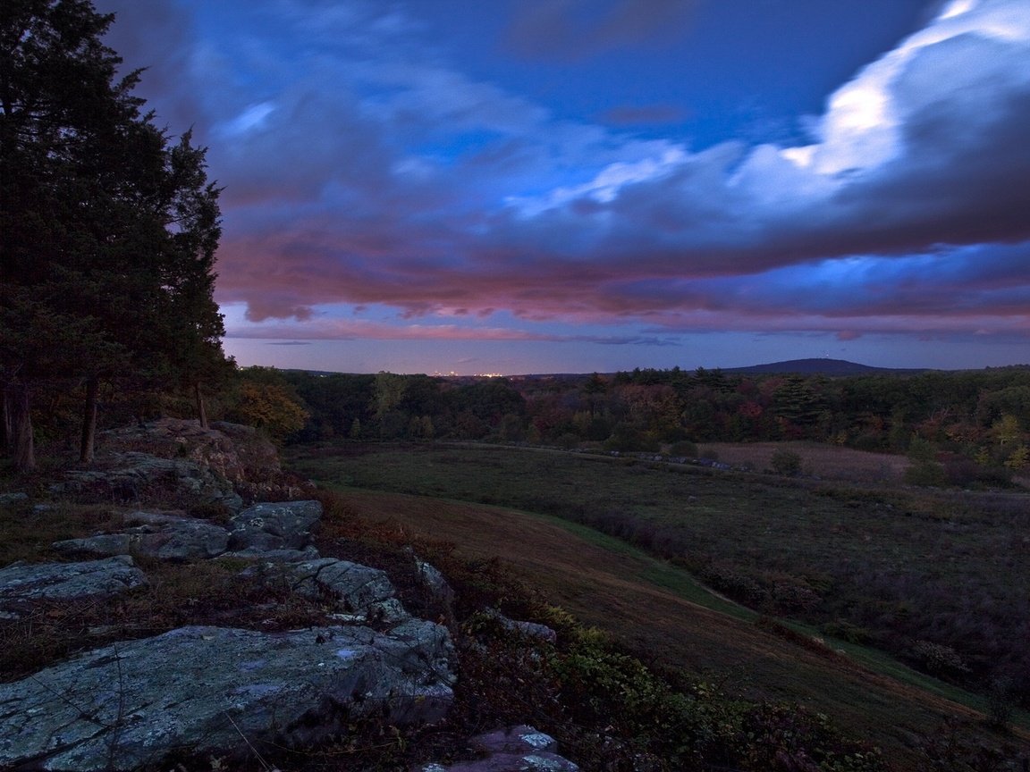 Обои небо, холмы, лес, склон, вечернее, the sky, hills, forest, slope, evening разрешение 1920x1200 Загрузить