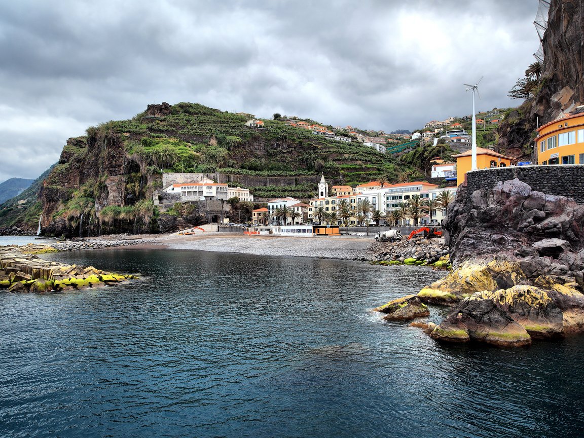 Обои океан, португалия, ponta do sol bay, the ocean, portugal разрешение 2560x1600 Загрузить