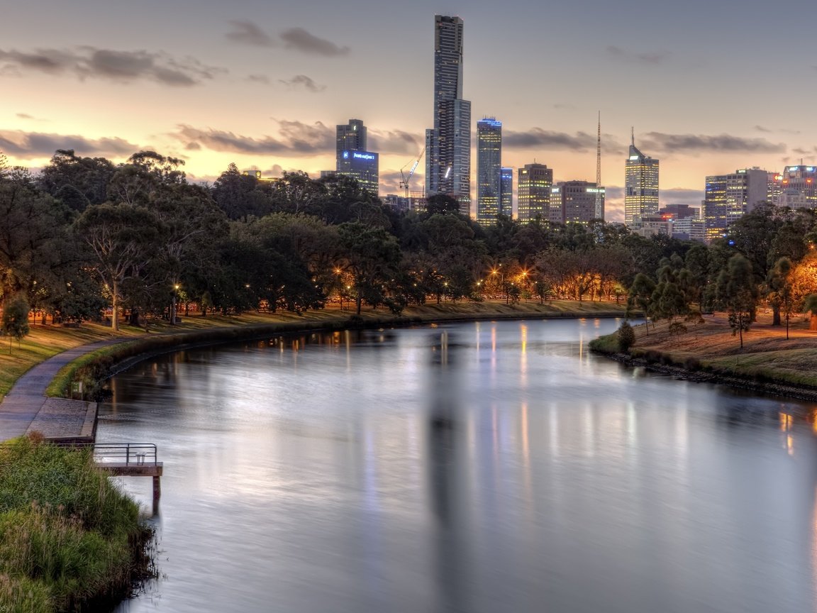 Обои деревья, фонари, вечер, река, yarra river, trees, lights, the evening, river разрешение 5600x3736 Загрузить