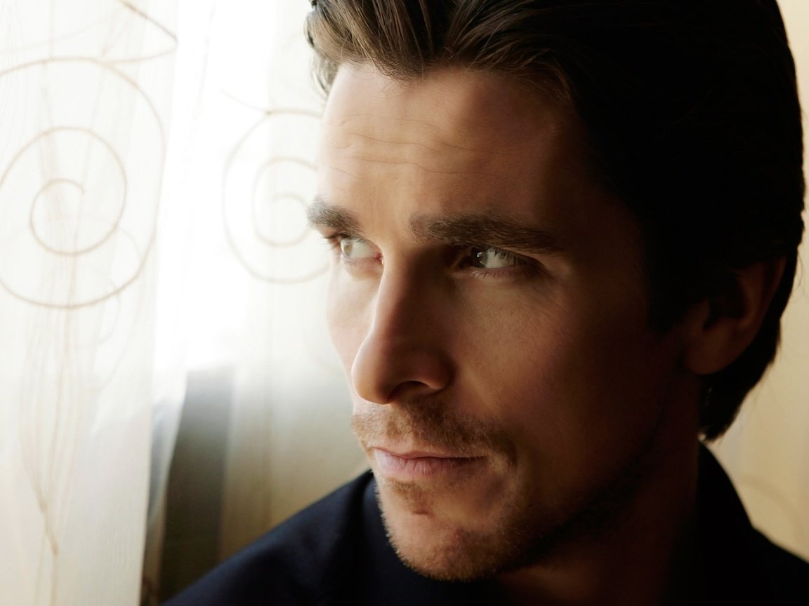 Обои взгляд, актёр, лицо, мужчина, тюк, christian, кристиан бейл, look, actor, face, male, bale, christian bale разрешение 1920x1200 Загрузить