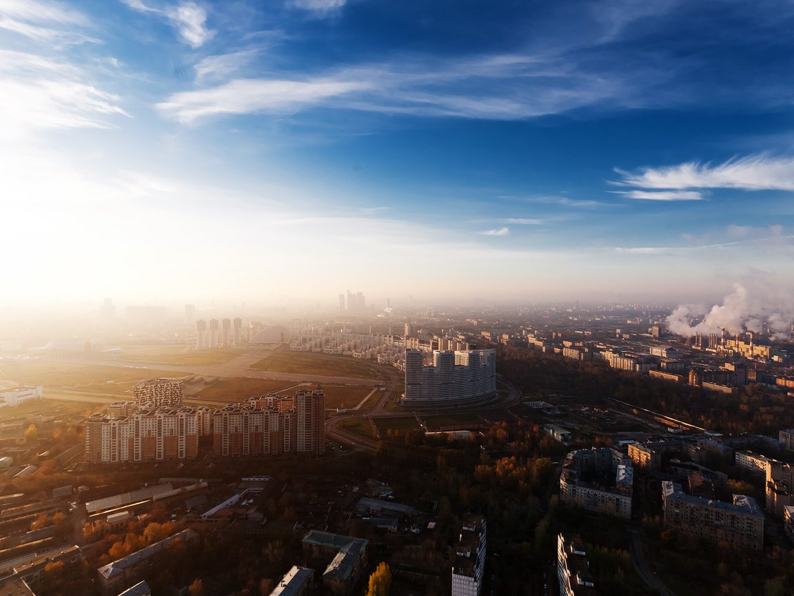 Обои солнце, вид, москва, панорама, город, россия, the sun, view, moscow, panorama, the city, russia разрешение 2560x1707 Загрузить