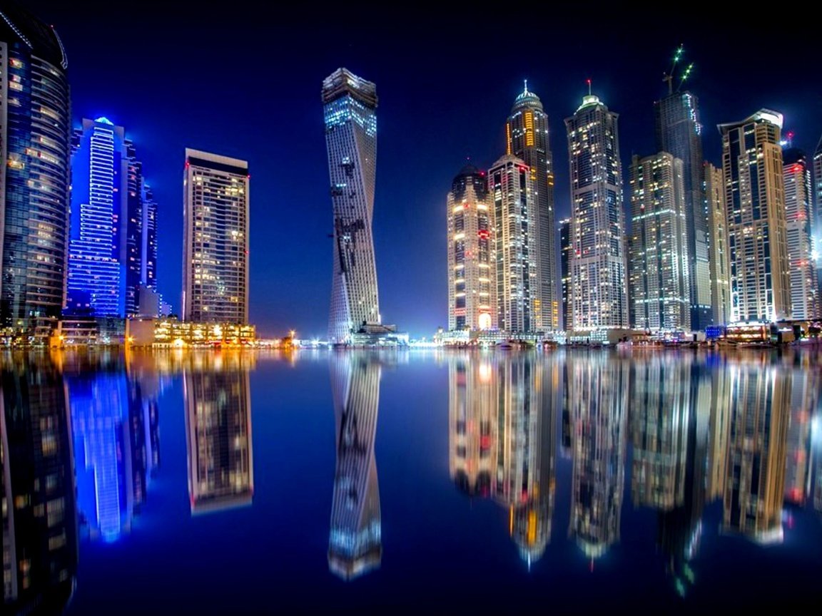 Обои ночь, вода, небоскребы, ночной город, дубай, отражение в воде, оаэ, dubai marina, night, water, skyscrapers, night city, dubai, the reflection in the water, uae разрешение 2000x1598 Загрузить