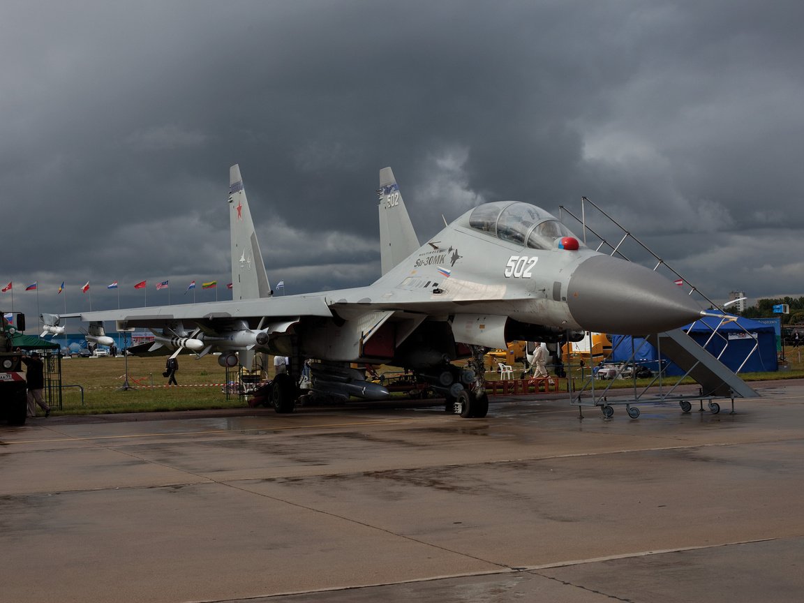 Обои maks, aviasalon, su30mk разрешение 2808x1872 Загрузить