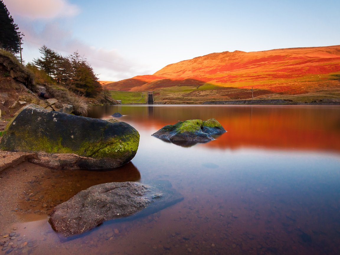 Обои вода, камни, англия, peak district national park, национальный парк пик-дистрикт, шеффилд, пик-дистрикт, peak district, water, stones, england, the peak district national park, national park peak district, sheffield, the peak district разрешение 2560x1600 Загрузить