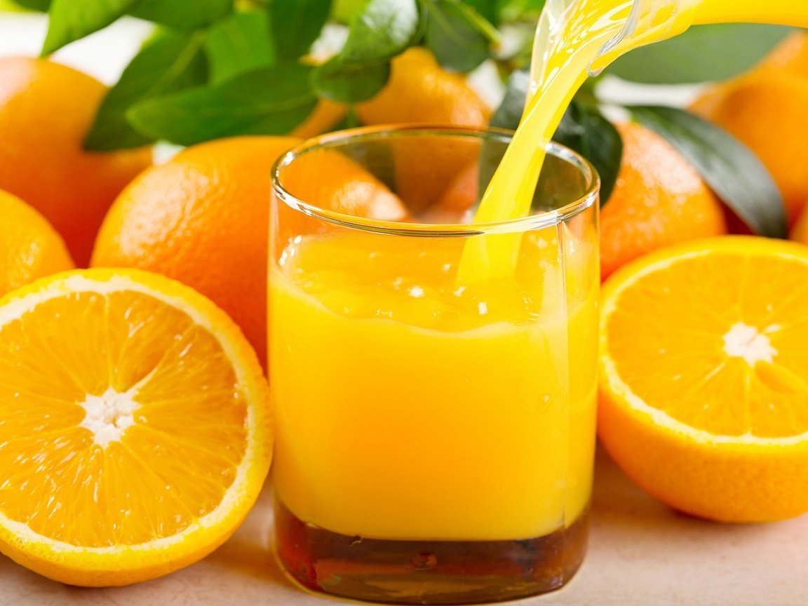 Обои фрукты, апельсины, цитрусы, апельсиновый сок, сок, fruit, oranges, citrus, orange juice, juice разрешение 1920x1363 Загрузить