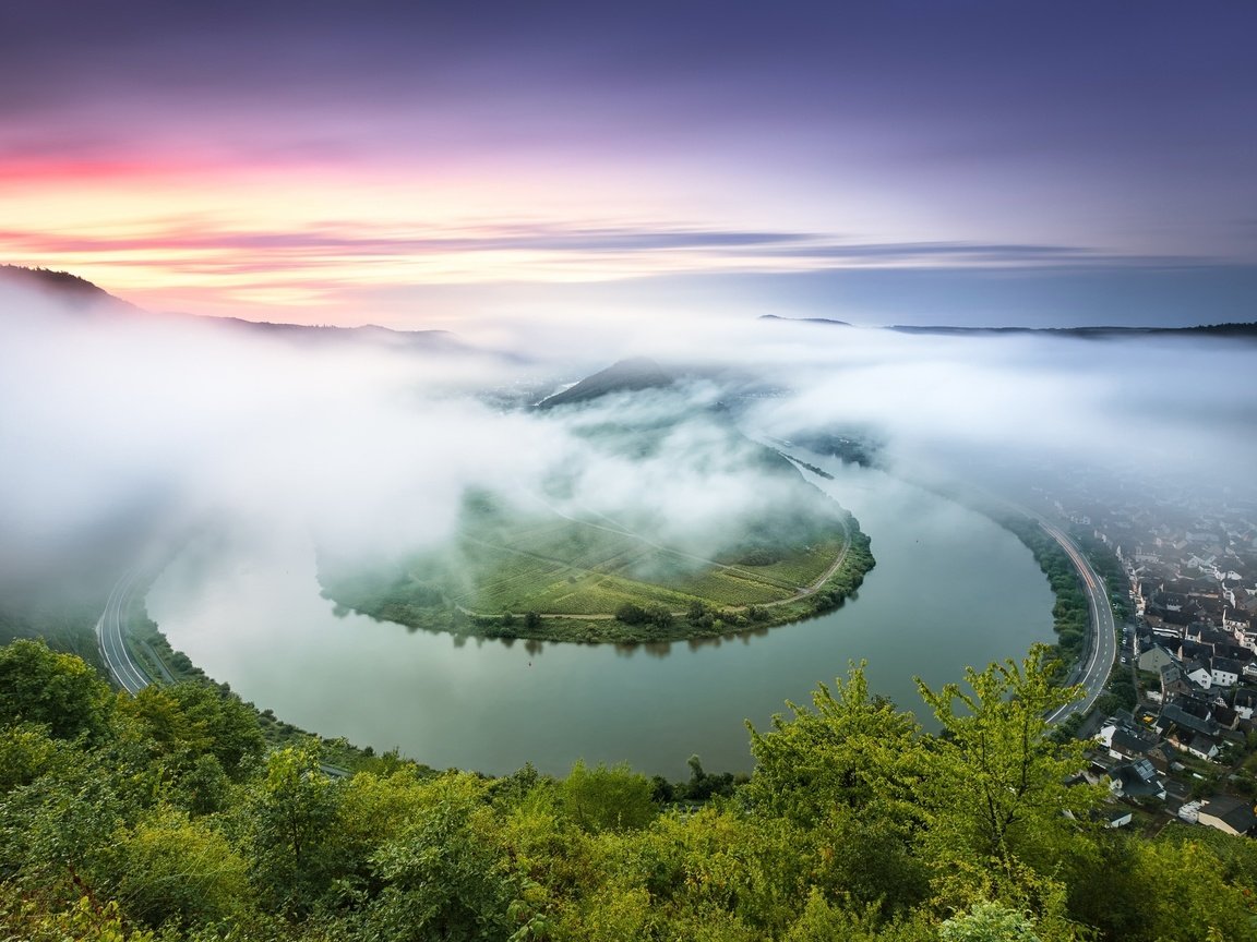 Обои река, туман, лето, германия, мозель, river, fog, summer, germany, moselle разрешение 2048x1366 Загрузить