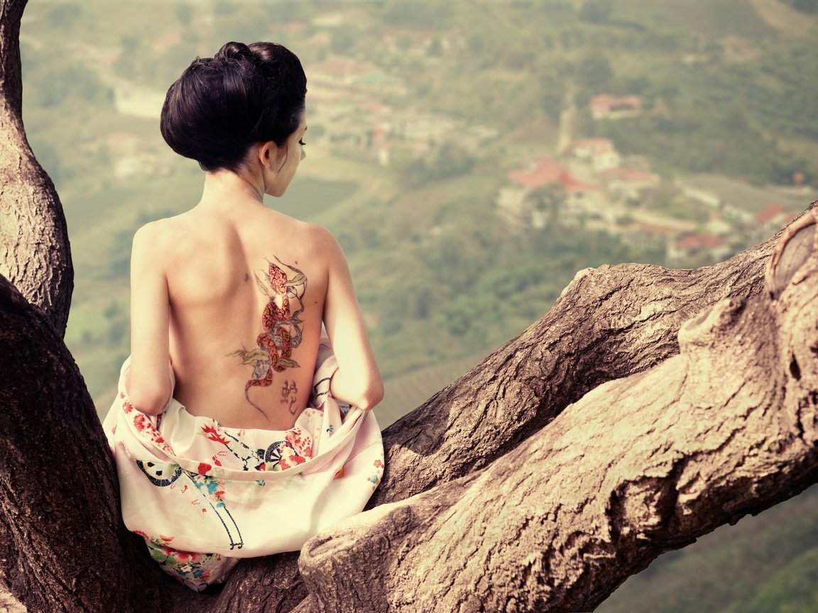 Обои дерево, профиль, тату, спина, гейша, tree, profile, tattoo, back, geisha разрешение 8512x5600 Загрузить