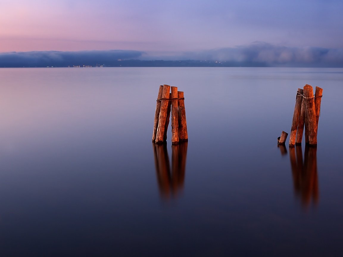 Обои небо, облака, вода, озеро, восход, солнце, отражение, пейзаж, the sky, clouds, water, lake, sunrise, the sun, reflection, landscape разрешение 2560x1600 Загрузить