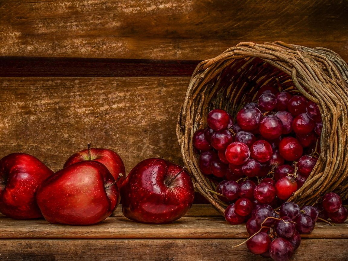 Обои виноград, фрукты, яблоки, корзина, ягоды, grapes, fruit, apples, basket, berries разрешение 1920x1200 Загрузить