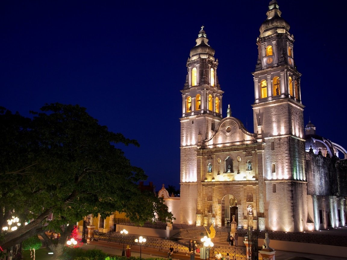 Обои ночь, церковь, мексика, сан-франциско-де-кампече, night, church, mexico, san francisco de campeche разрешение 3840x2160 Загрузить