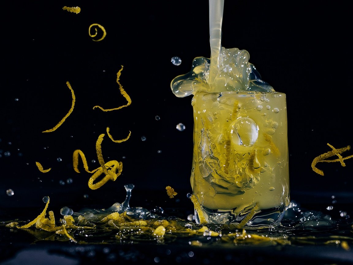 Обои напиток, капли, лимон, черный фон, стакан, цедра, лимонад, drink, drops, lemon, black background, glass, peel, lemonade разрешение 2048x1365 Загрузить