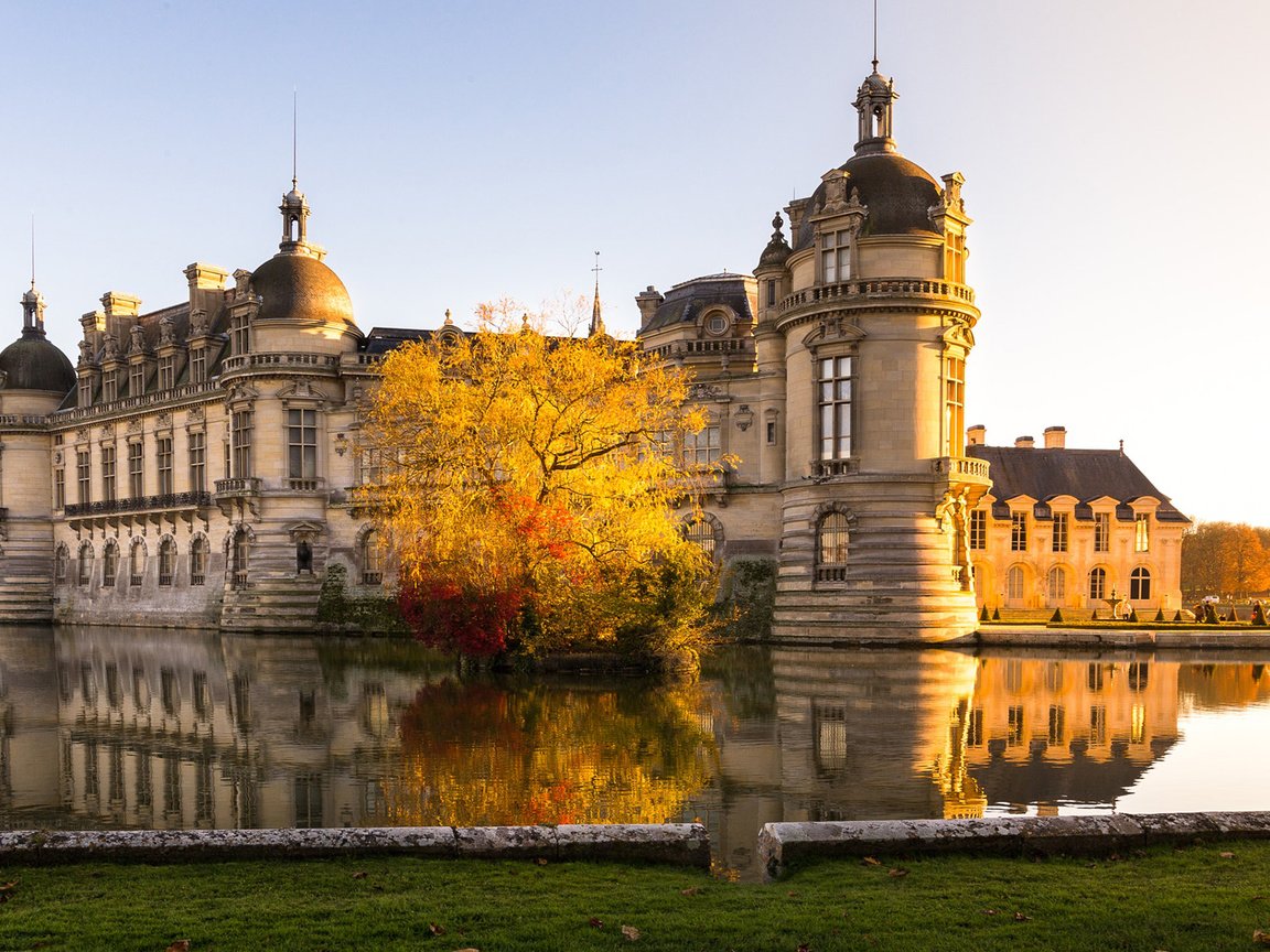 Обои озеро, замок, франция, замок шантийи, шато, chateau de chantilly, шантильи, lake, castle, france, chantilly castle, chateau, chantilly разрешение 1920x1200 Загрузить