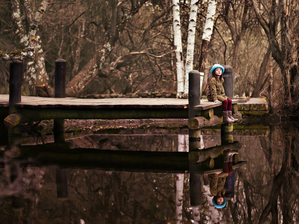 Обои озеро, мостик, отражение, девочка, lake, the bridge, reflection, girl разрешение 2048x1515 Загрузить