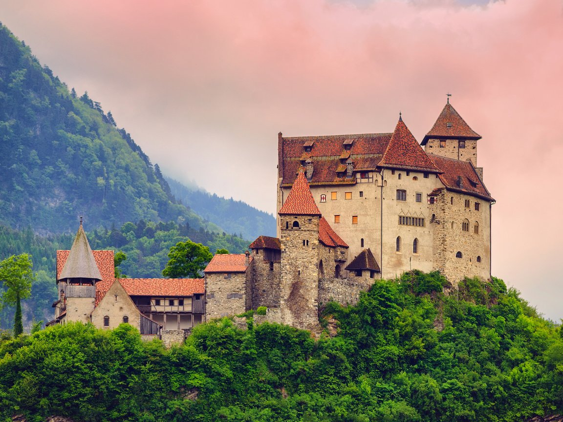 Скачать обои замок, германия, лихтенштейн, замок гутенберг, burg gutenberg  разрешение 1152x864 #153977