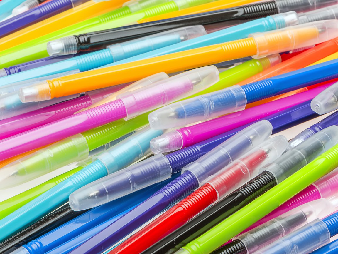 Обои разноцветные, ручки, канцелярия, colorful, handle, the office разрешение 3840x2400 Загрузить