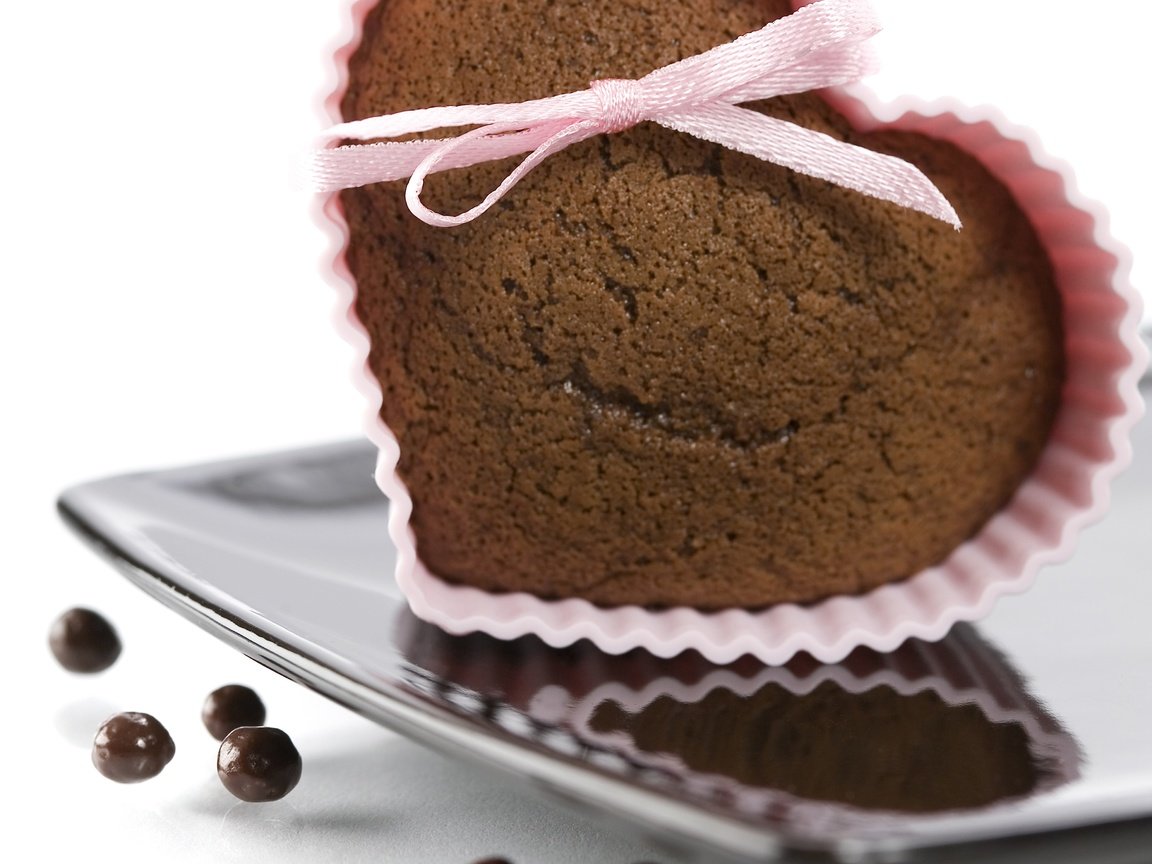 Обои сердце, шоколад, кекс, heart, chocolate, cupcake разрешение 4000x4365 Загрузить