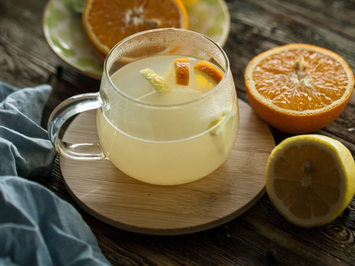 Обои напиток, лимон, кружка, апельсин, цедра, цитрусовые, drink, lemon, mug, orange, peel, citrus разрешение 2048x1342 Загрузить