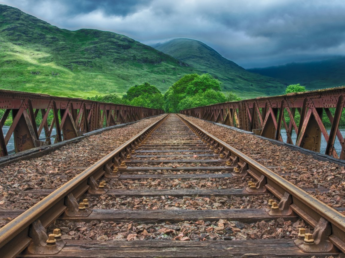 Обои облака, деревья, горы, железная дорога, clouds, trees, mountains, railroad разрешение 5953x3934 Загрузить