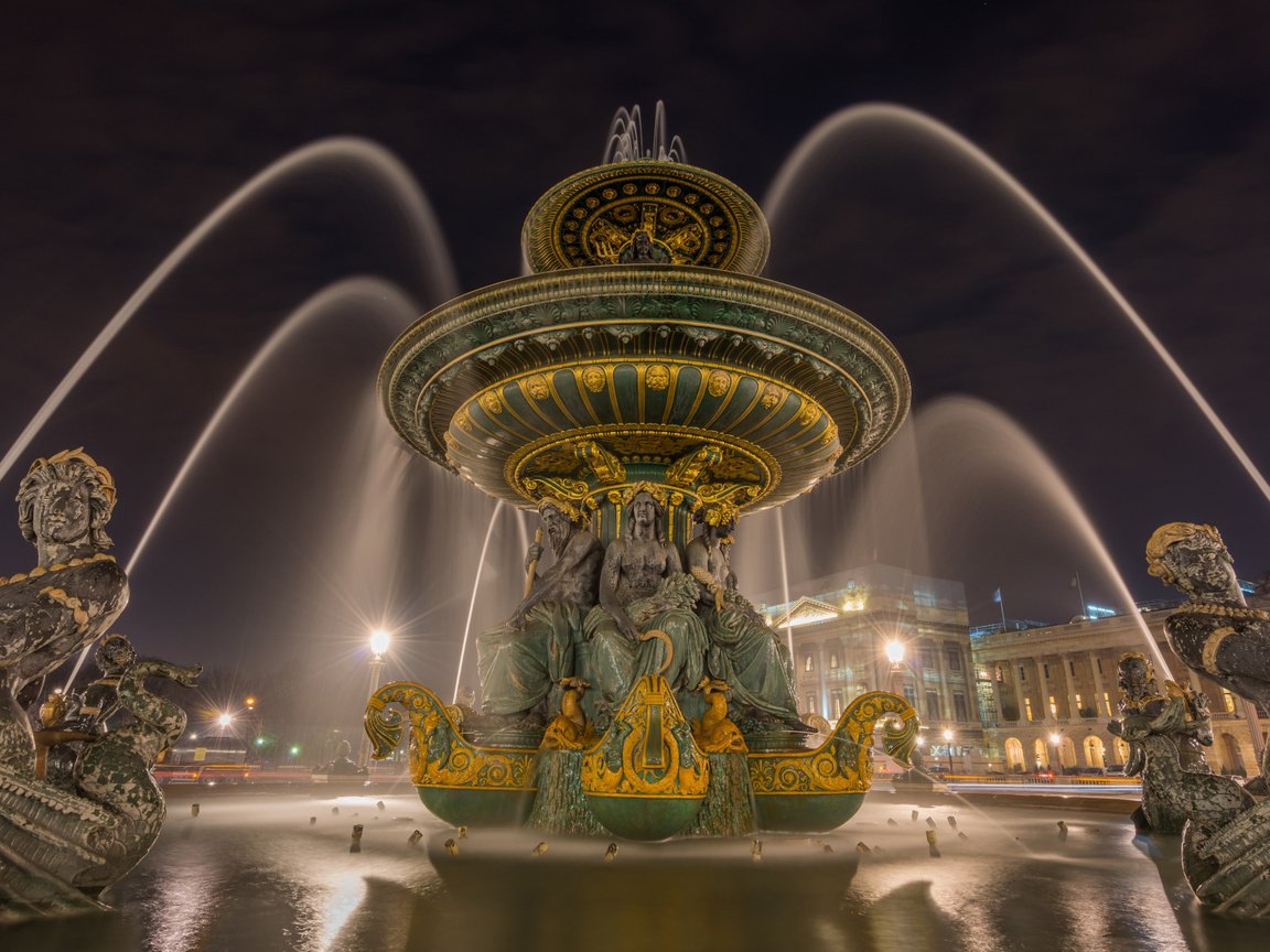 Обои ночь, фонари, огни, город, дома, париж, фонтан, франция, fontaine des mers, night, lights, the city, home, paris, fountain, france разрешение 1920x1080 Загрузить