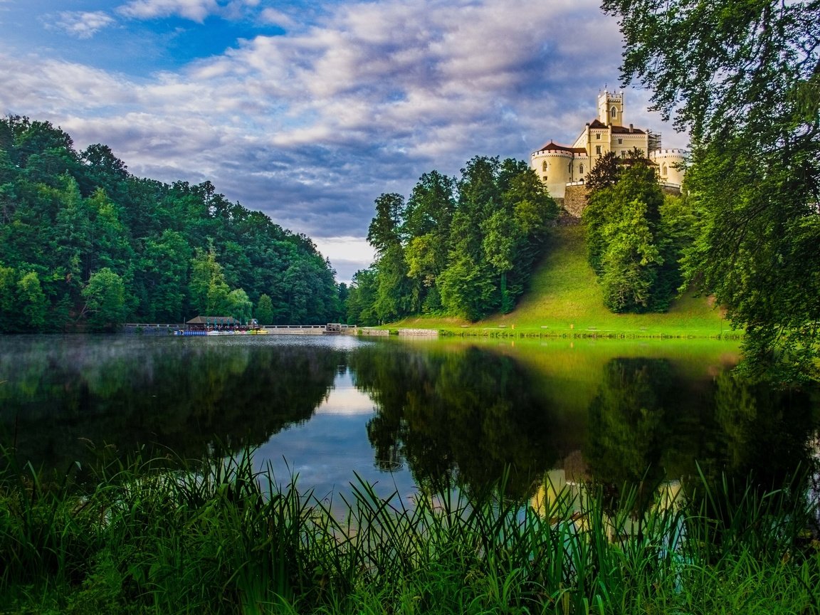 Обои облака, деревья, озеро, природа, пейзаж, замок, хорватия, clouds, trees, lake, nature, landscape, castle, croatia разрешение 3000x1987 Загрузить