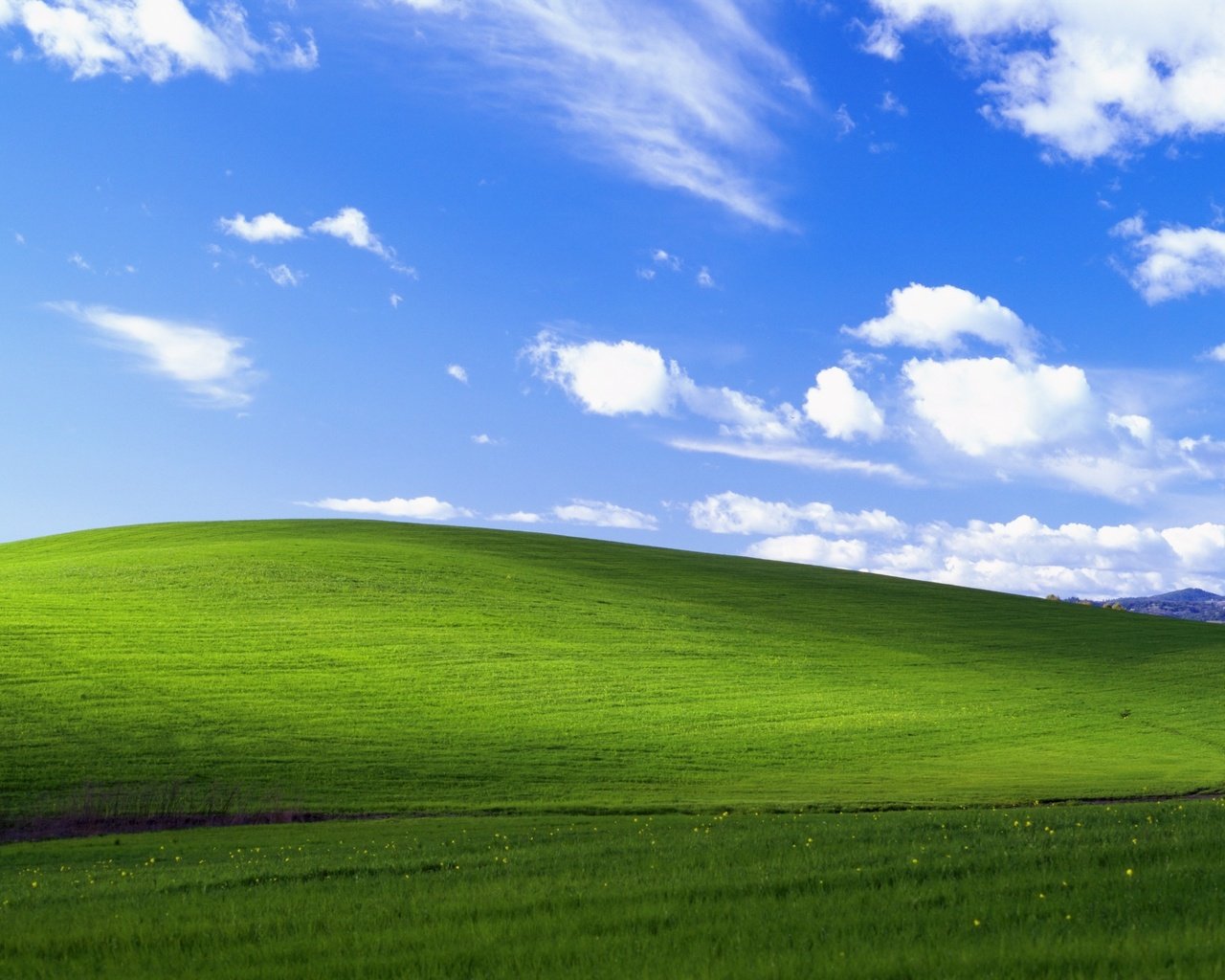 Что такое безмятежность. Пейзаж безмятежность. Обои XP. Windows XP.