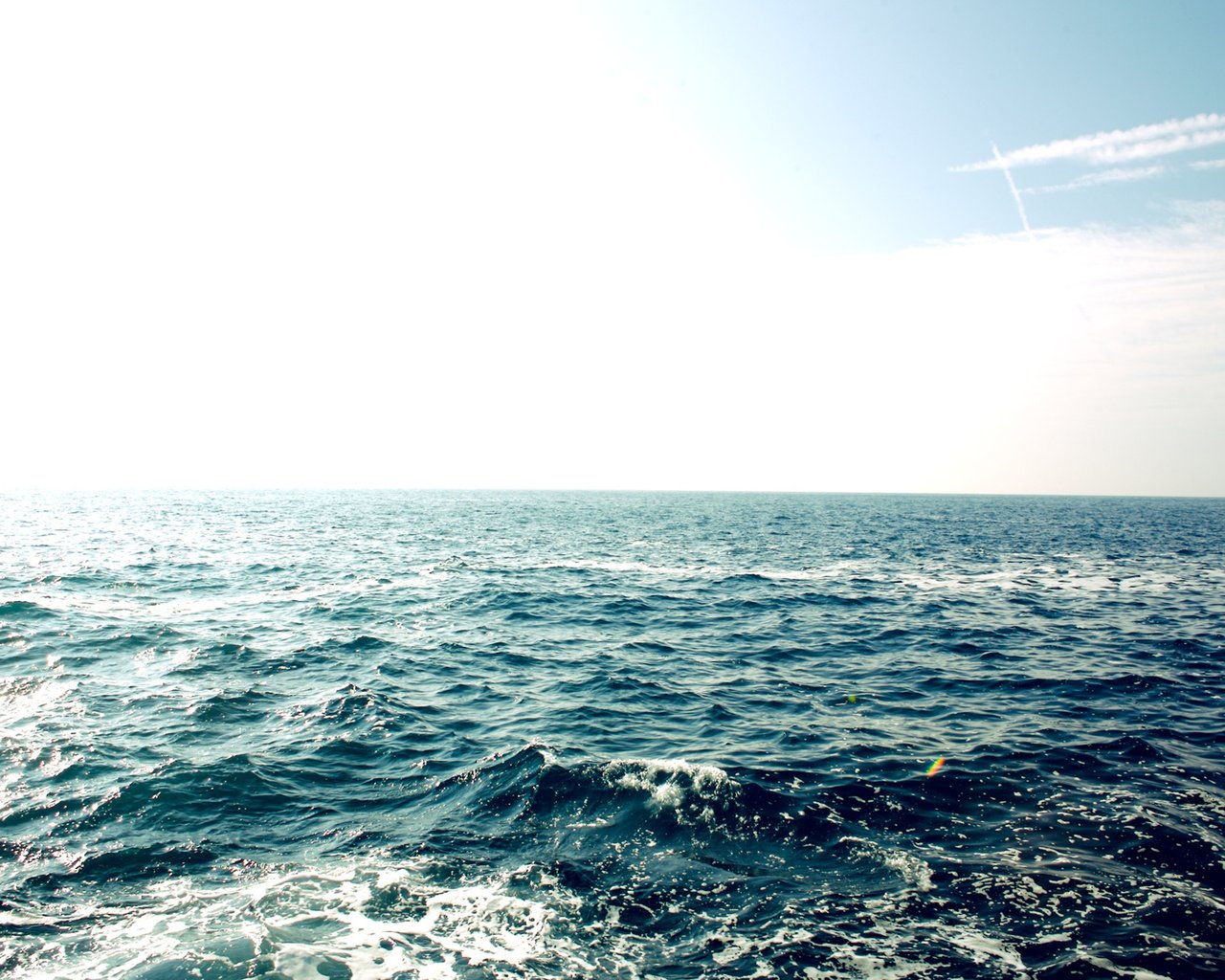 Обои море, безкрайность, солнечные блики, sea, the vastness, sun glare разрешение 1920x1200 Загрузить
