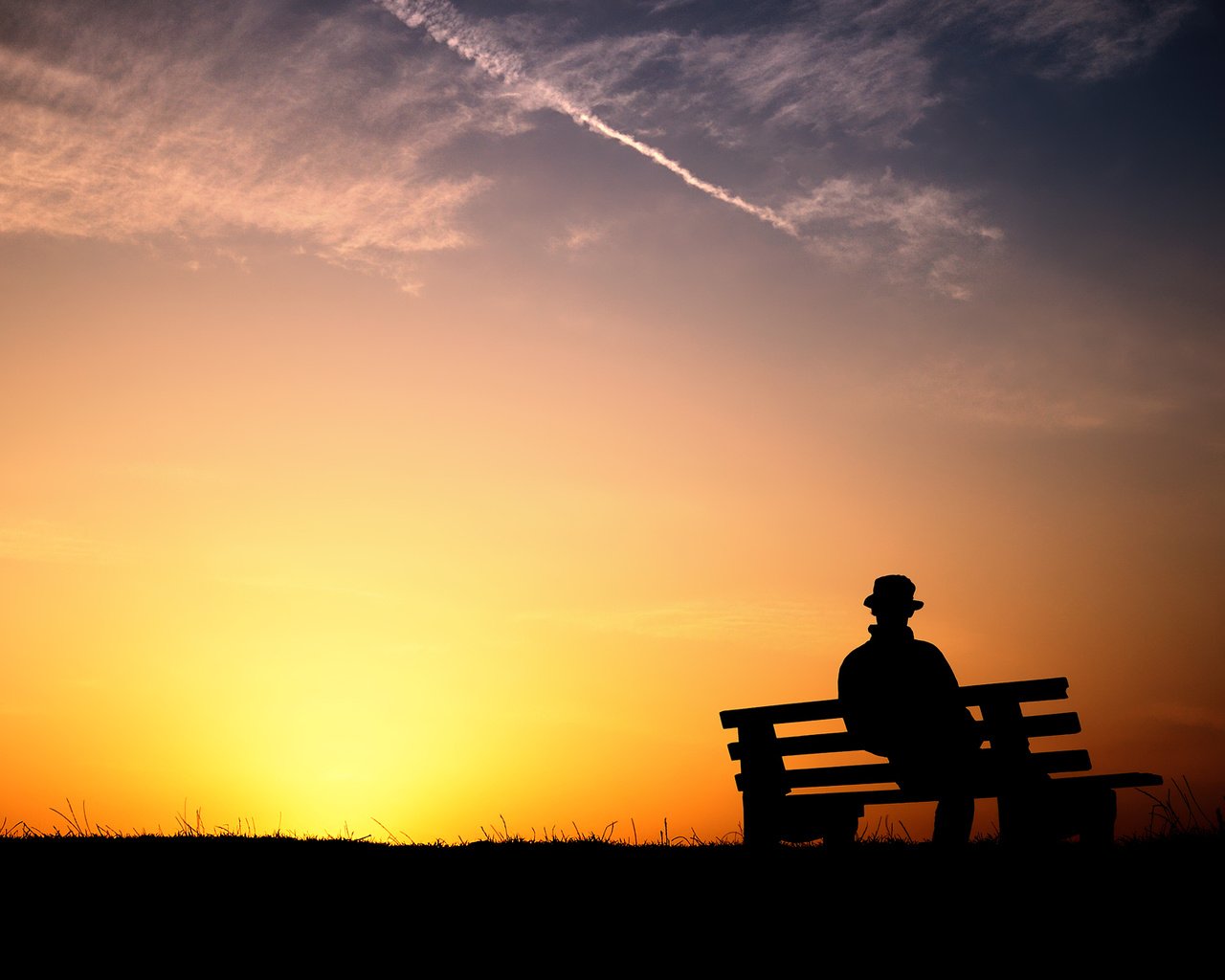 Обои вечер, закат, человек, одиночество, скамейка, the evening, sunset, people, loneliness, bench разрешение 1920x1200 Загрузить