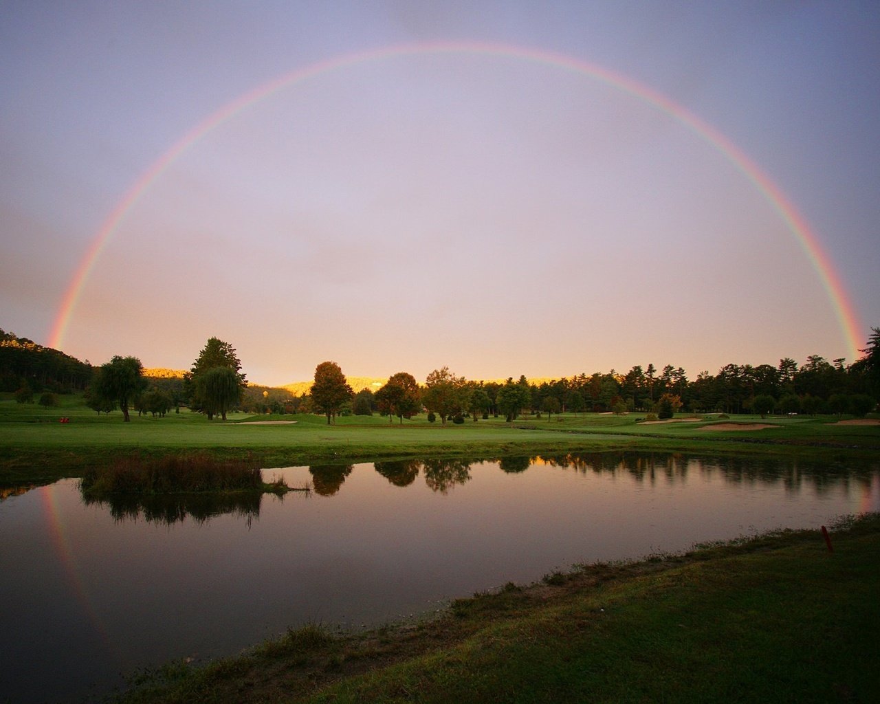 Обои озеро, радуга, луг, lake, rainbow, meadow разрешение 1920x1200 Загрузить