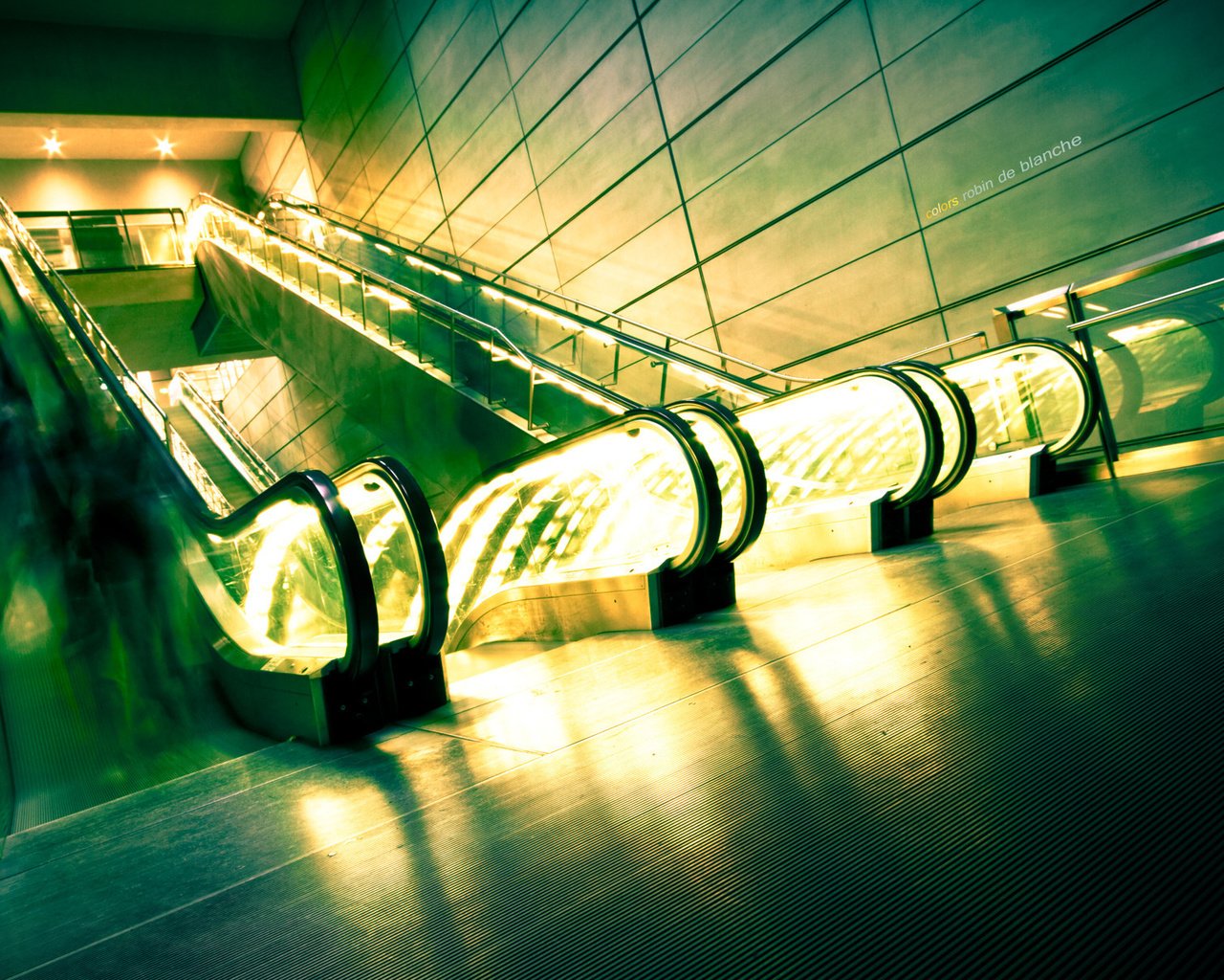 Обои свет, фото, эскалатор, robin de blanche, light, photo, escalator разрешение 1920x1200 Загрузить