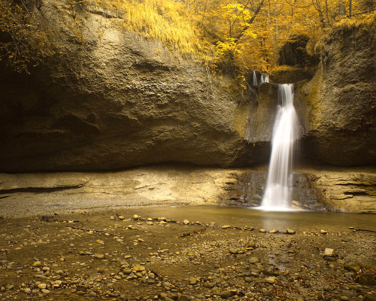 Обои природа, водопад, kemptthal, швецария, эдемский сад, эдем, водопад в эдеме, nature, waterfall, switzerland, the garden of eden, eden, waterfall in eden разрешение 2560x1600 Загрузить