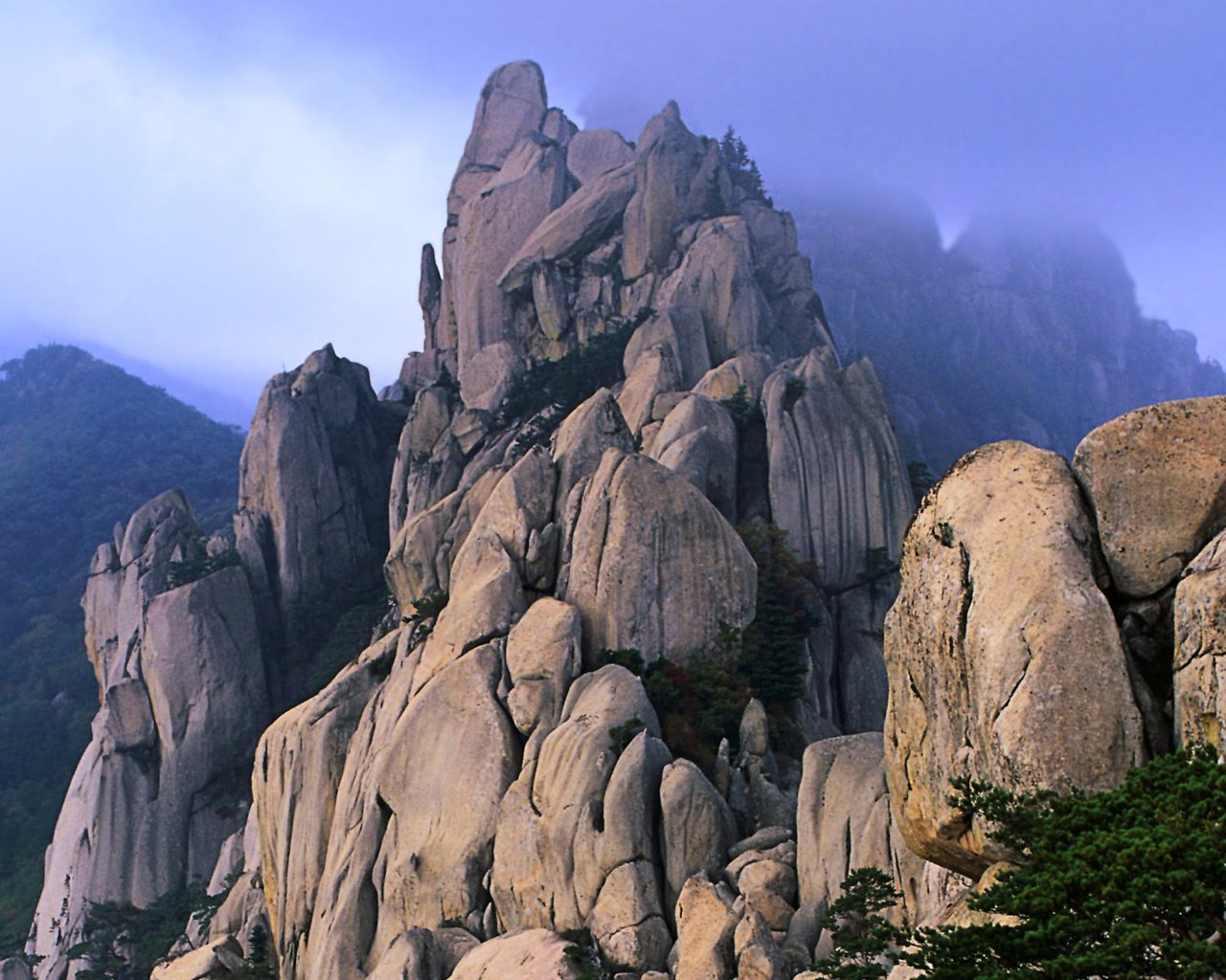 Обои скалы, туча, корея, rocks, cloud, korea разрешение 1920x1200 Загрузить
