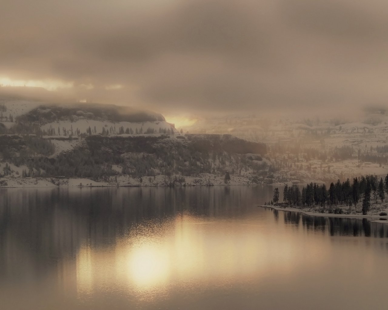 Обои озеро, туман, ландшафт, lake, fog, landscape разрешение 2560x1600 Загрузить