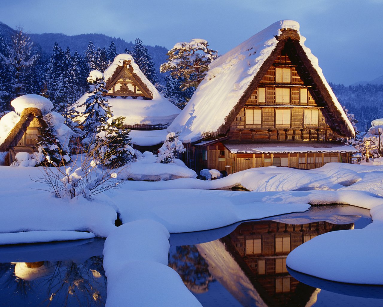 Обои горы, снег, зима, япония, дома, mountains, snow, winter, japan, home разрешение 1920x1080 Загрузить