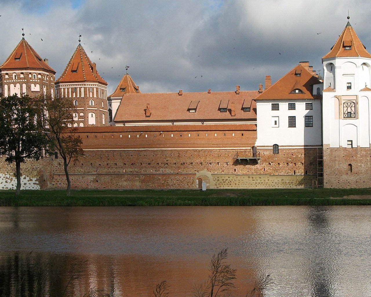 Обои вода, замок, water, castle разрешение 1920x1200 Загрузить