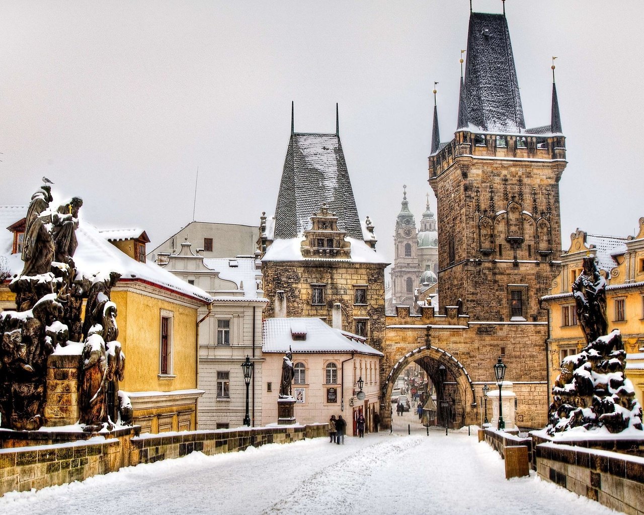 Обои мост, прага, старый город, bridge, prague, old town разрешение 2560x1600 Загрузить