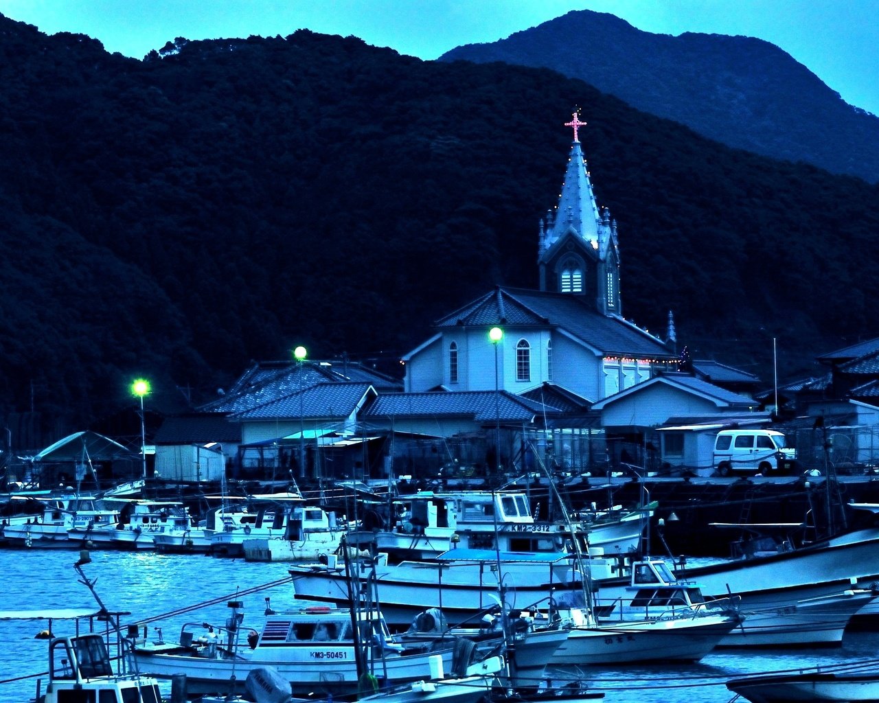 Обои лодки, япония, порт, boats, japan, port разрешение 2560x1600 Загрузить