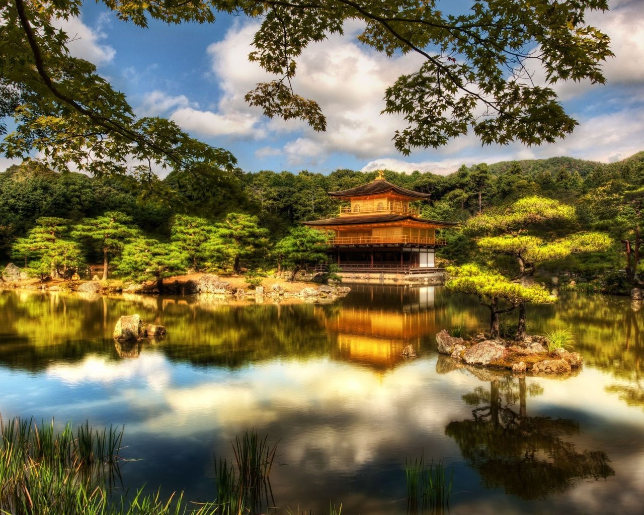 Обои храм, япония, temple, japan разрешение 2071x1440 Загрузить