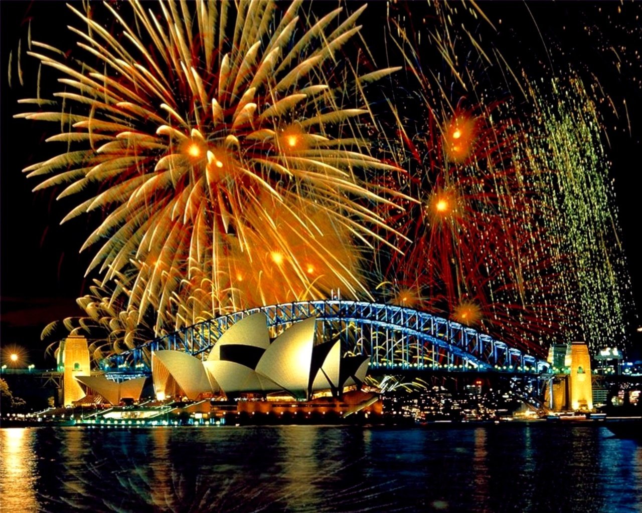Обои новый год, море, мост, сидней, австралия, фейерверк, сиднейский оперный театр, new year, sea, bridge, sydney, australia, fireworks, sydney opera house разрешение 2000x1600 Загрузить