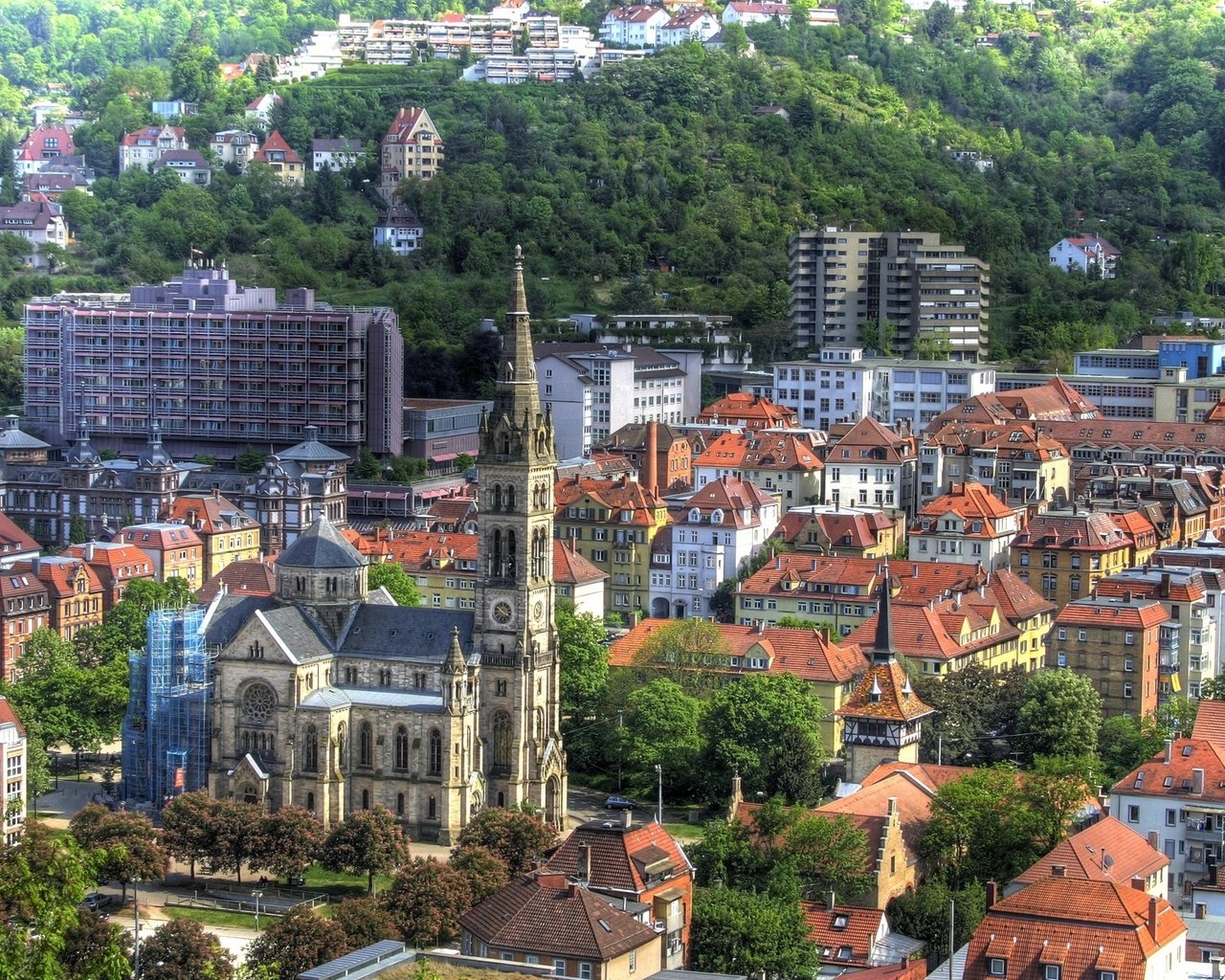 Обои город, германия, крыши, штутгарт, черепица, the city, germany, roof, stuttgart, tile разрешение 1920x1200 Загрузить