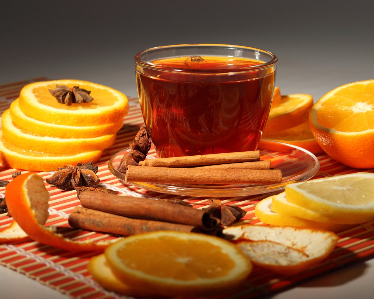 Обои корица, лимон, апельсин, чай, гвоздика, бадьян, cinnamon, lemon, orange, tea, carnation, star anise разрешение 2560x1600 Загрузить