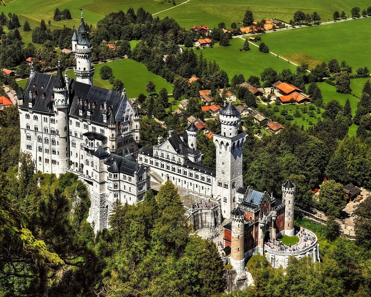 Обои германия, бавария, замок нойшванштайн, germany, bayern, neuschwanstein castle разрешение 2600x1634 Загрузить
