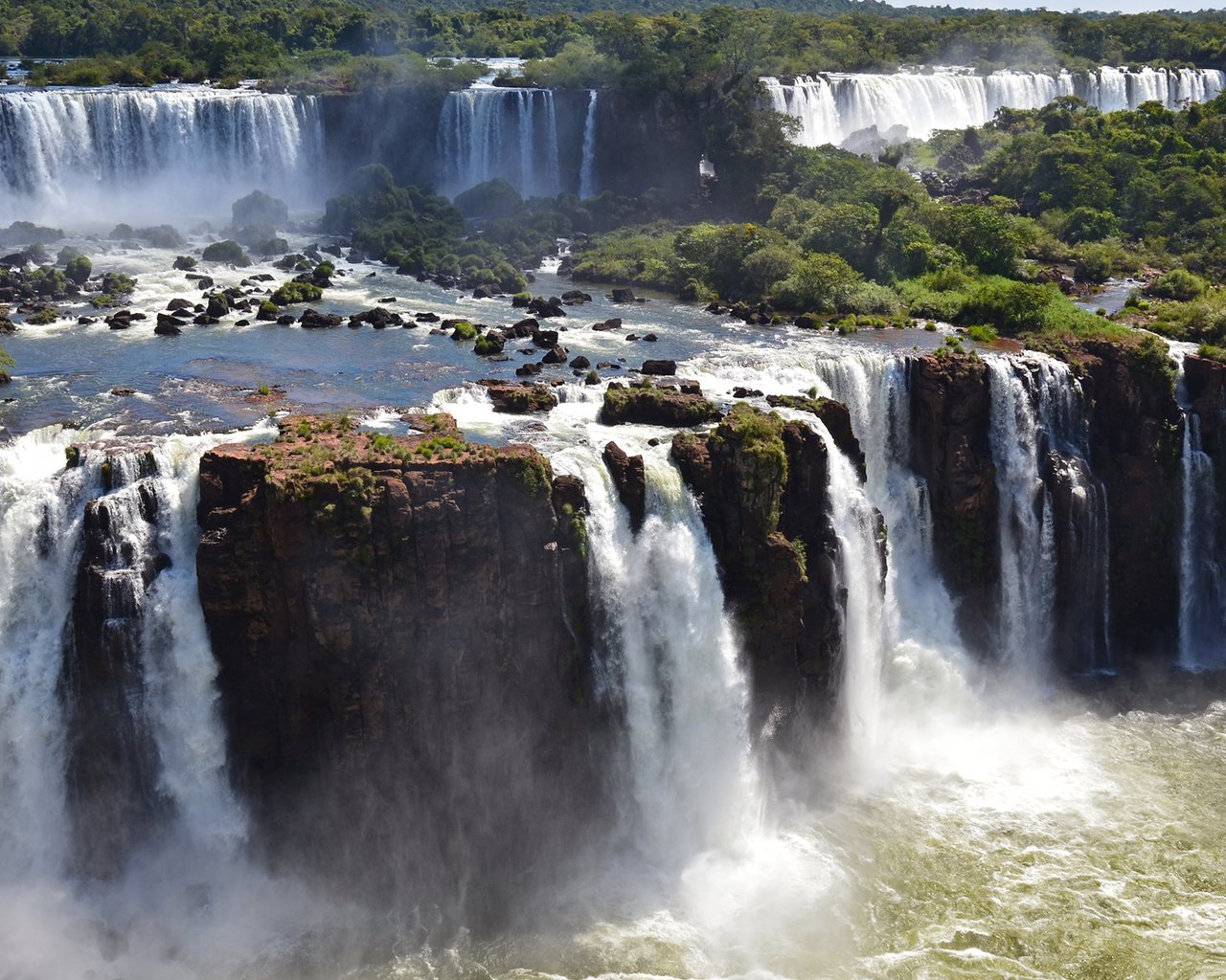 Обои водопад, в о д о п а д ы игуасу, waterfall, n o p a d s iguazu разрешение 1920x1080 Загрузить