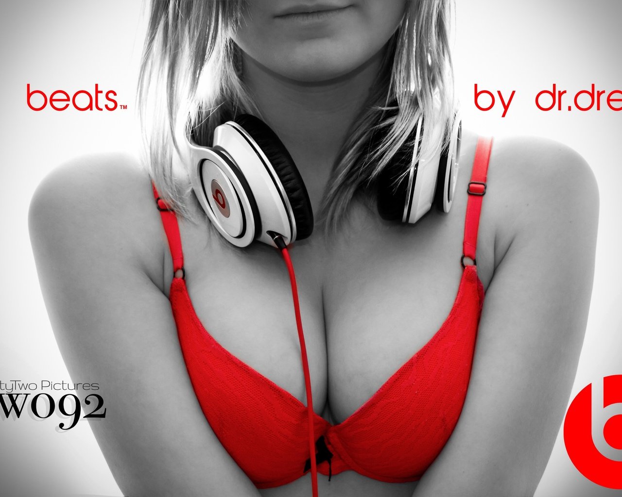 Обои девушка, dr, в наушниках, битс, дре, girl, headphones, beats, dre разрешение 5184x3456 Загрузить